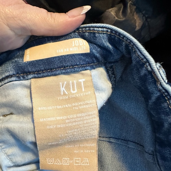 Kut from the Kloth Jodi Fab Ab Wide Leg Jeans Size 10 - Picture 3 of 4